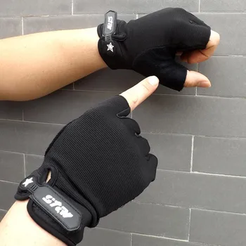Muži Šport Fitness Rukavice Zakrývanie Tlač Upraviť Telocvični Pol Prsta Anti-slip Protec Rukavice Prstové vzpieraní posilňovňa