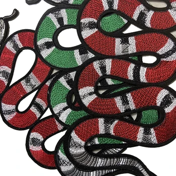 Vyšívané had Škvrny Žehlička na Vyšívanie patch pre jacket jeans DIY, takže Šitie na červený zelený had škvrny handričkou nálepky
