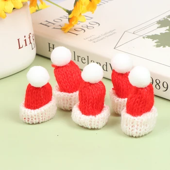5 ks Miniatúrny domček pre bábiky Mini Červená Vianočné Hat Vianočné Mini Vlnené Malý Klobúk DIY Plavidlá Zariadené a Príslušenstvo