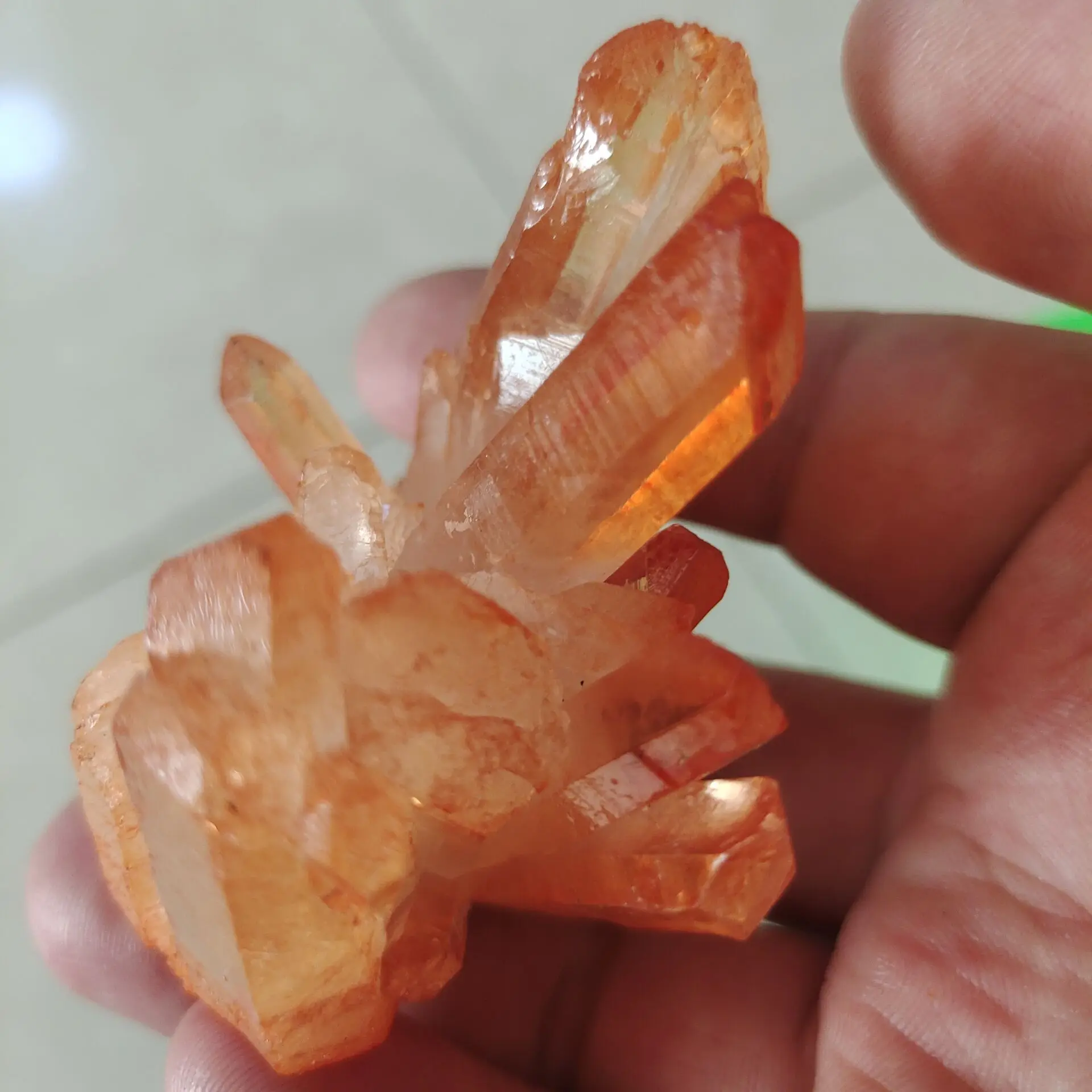 1pcs 100-150g Prírodné yellow crystal klastra minerálne Smokey krištáľovo liečenie kryštálmi 1