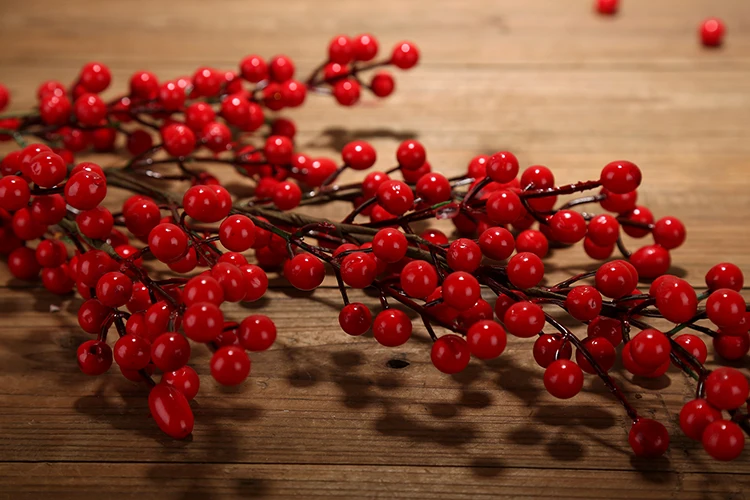 90 PE Berry Červených Ovocných rastlín Bobule Umelý Kvet červený čerešňa pobočiek Kvet Vianočné Dekoratívne 4